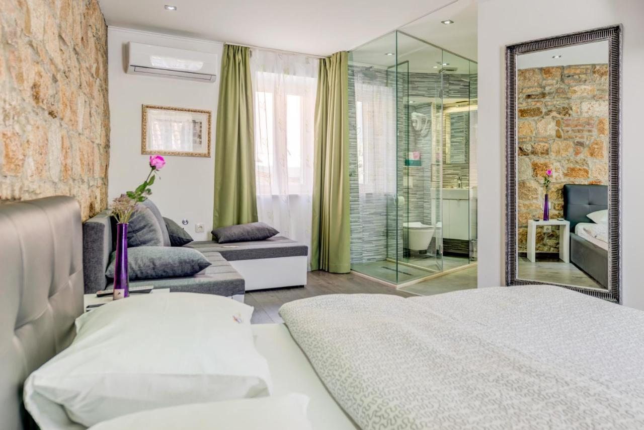 Luxury Rooms Ana In The Heart Of Split Exterior foto